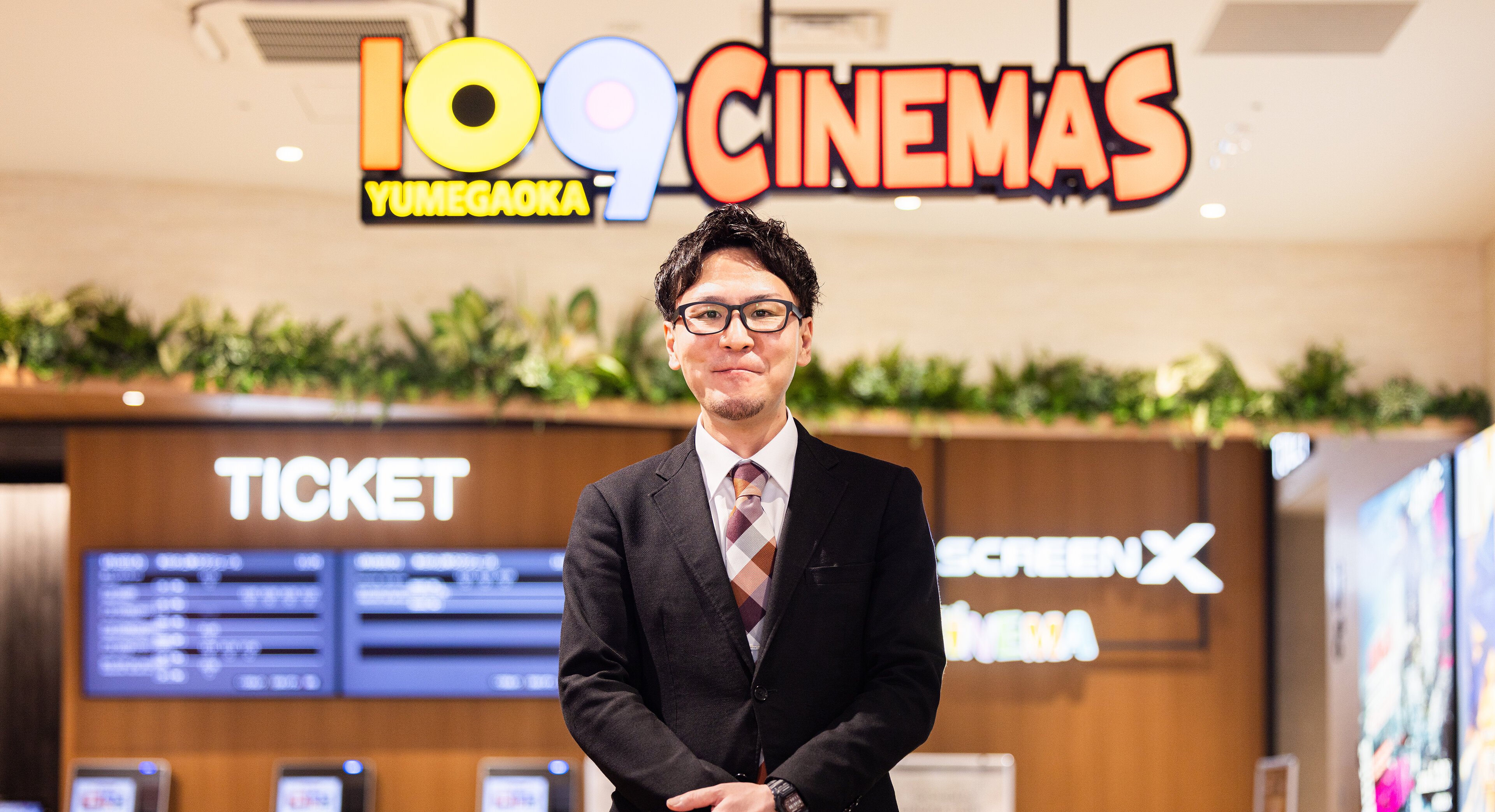 お客様をお迎えする時間を大切に。109シネマズが新店舗で選んだ清掃ロボット