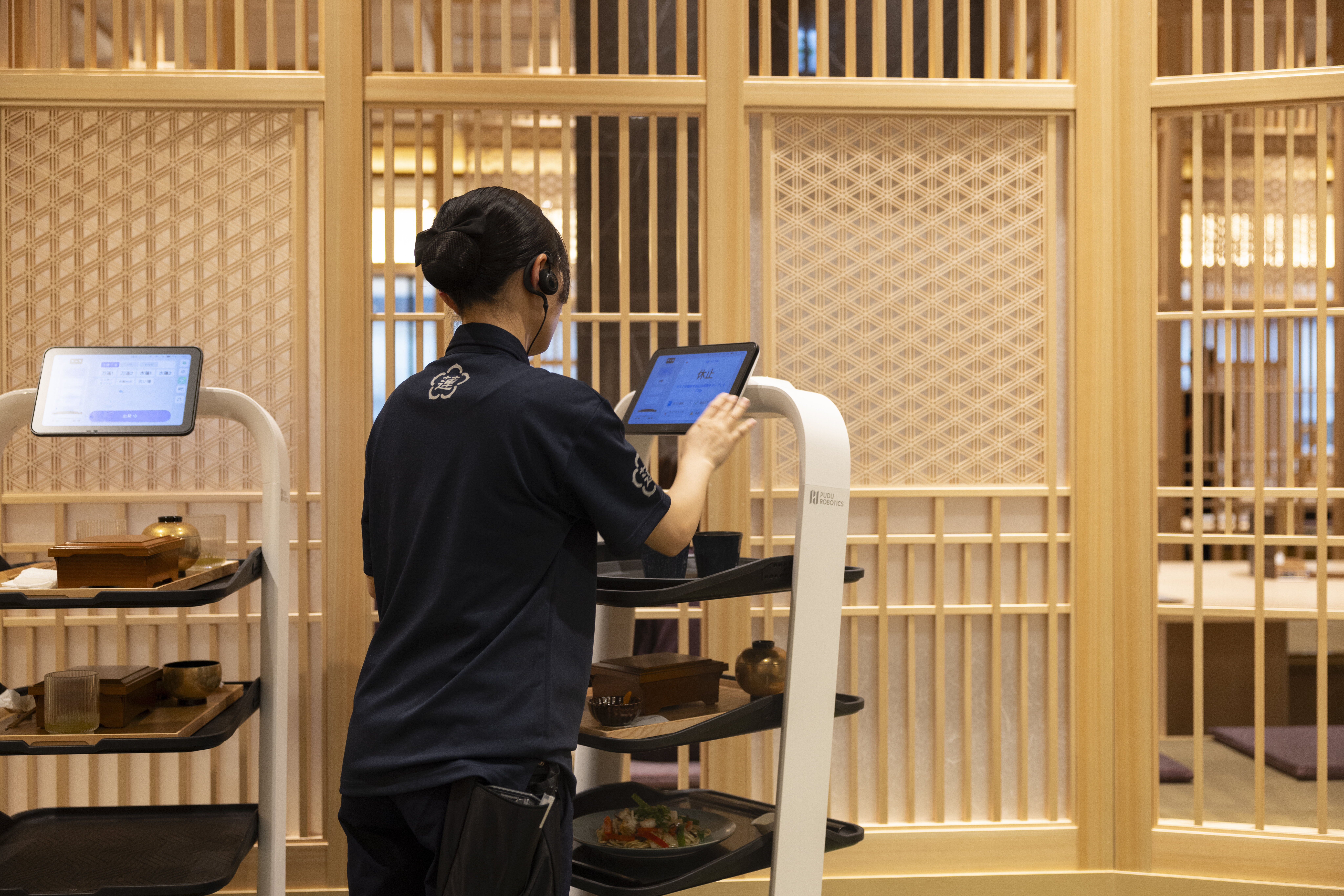 配膳ロボットのPuduBot2