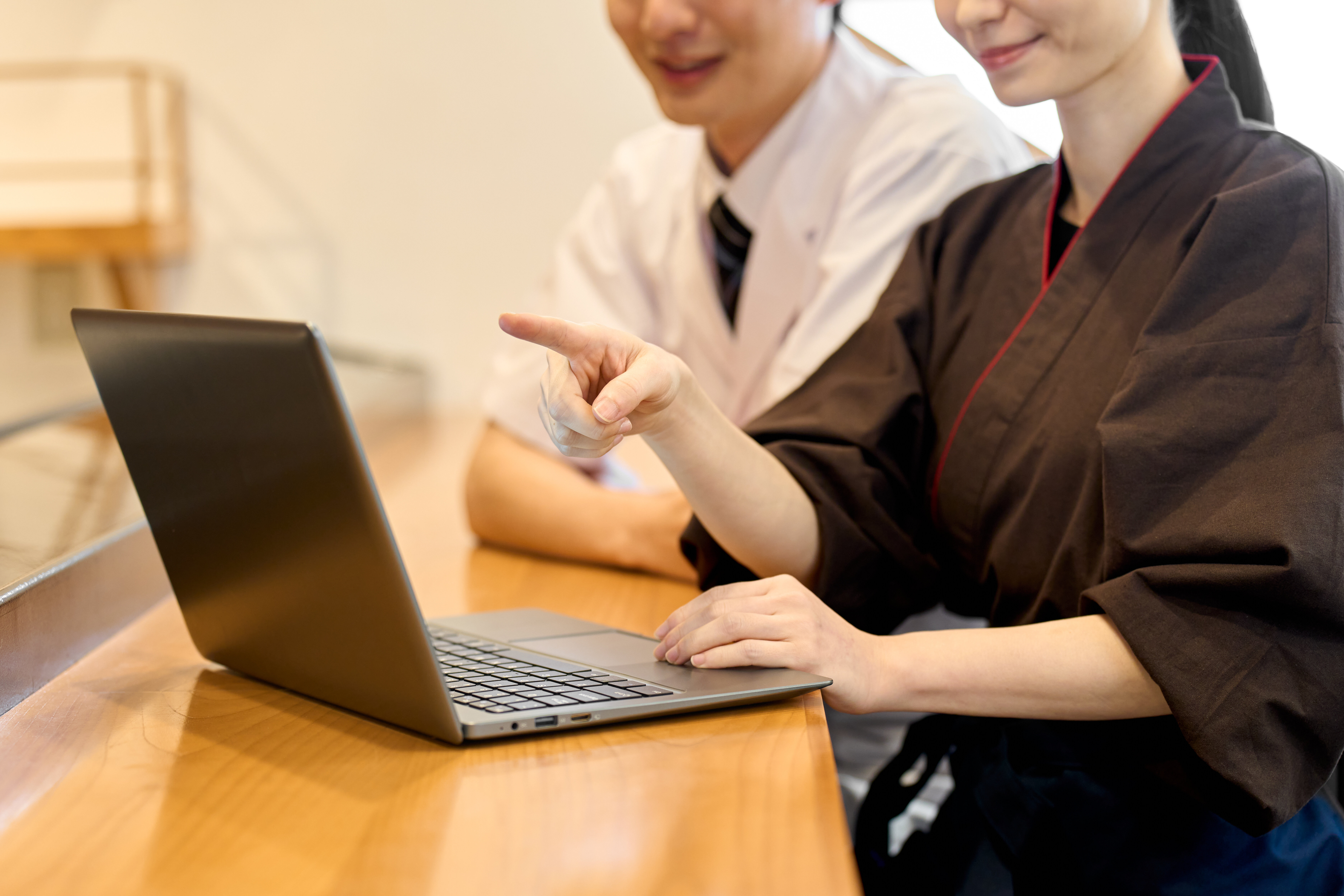 Restaurant_reservation