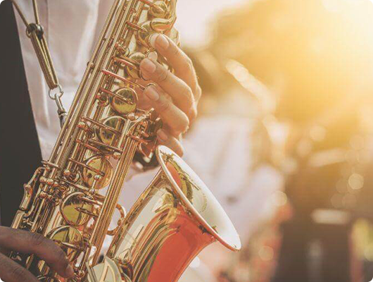 ジャズとボサノバの違い。店舗BGMにおすすめなのはどっち？