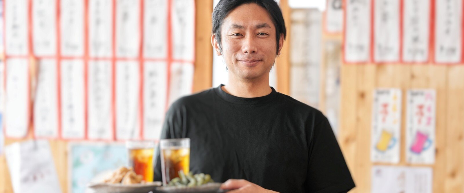 居酒屋におすすめのオーダーシステムとは？種類・導入効果・成功事例まで紹介
