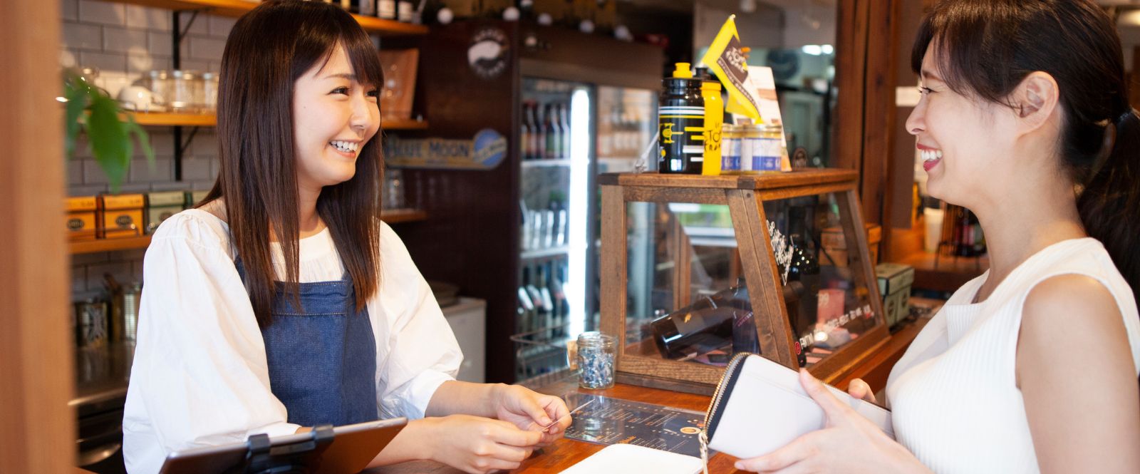 レジ 飲食店.jpg