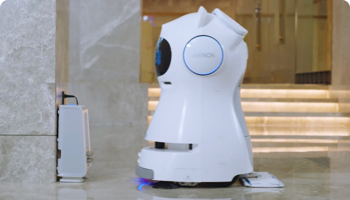 自動充電ステーションが標準付属