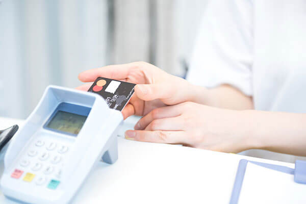 レジ業者がクレジットカード決済を商材として取り扱う代理店になるメリット